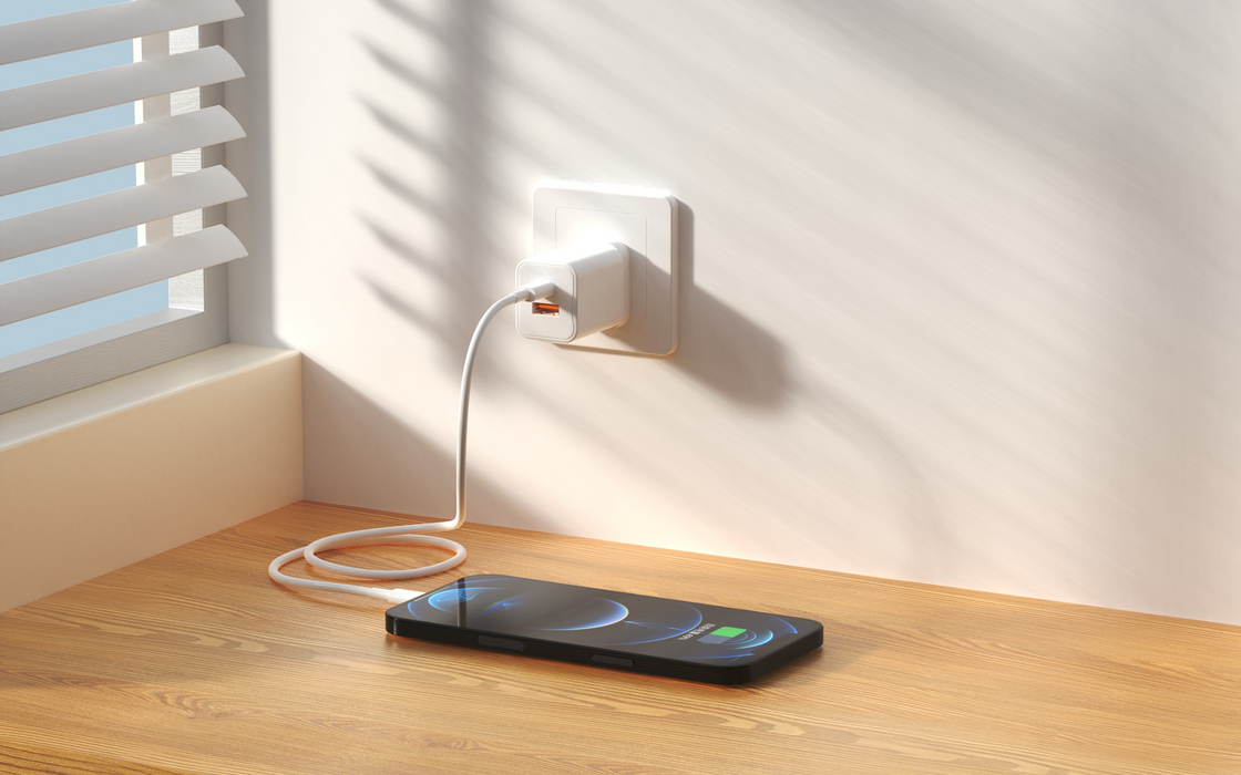 Titan 35W Ultra Fast Charger w USB-C and USB-A - image 2