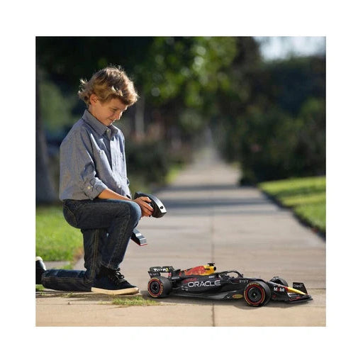 Maisto 1:10 F1 Red Bull RC Car RB-19 Verstappen #1 - image 6