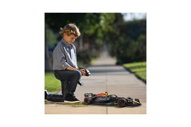 Maisto 1:10 F1 Red Bull RC Car RB-19 Verstappen #1 - image 6