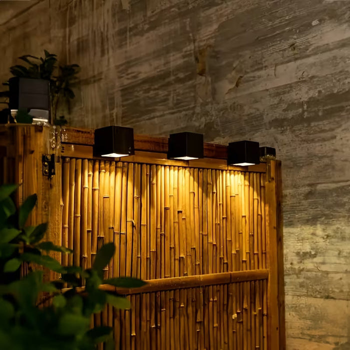 Smart Sensor Solar Square Wall Lamp for Outdoor Fence