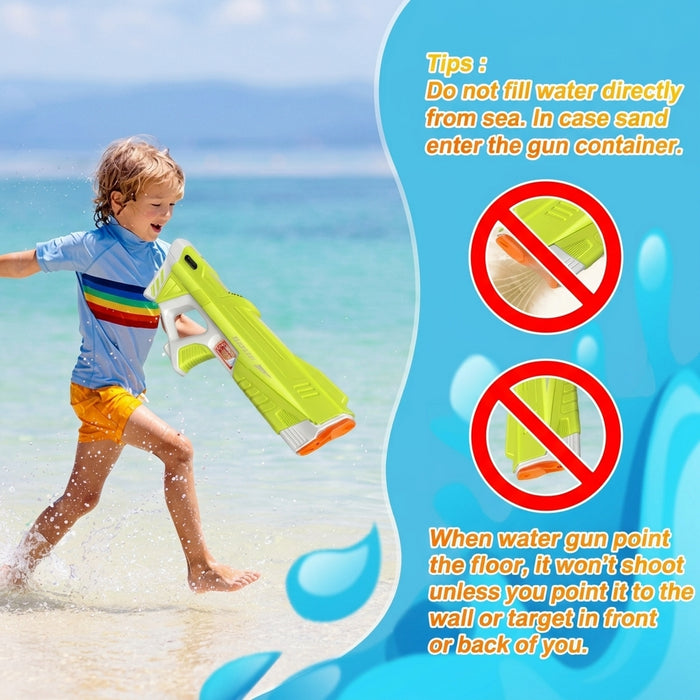 A child running in shallow ocean water while holding a bright lime-green water gun. The right side has a blue graphic panel with tips and two red prohibition symbols showing incorrect water-filling methods.