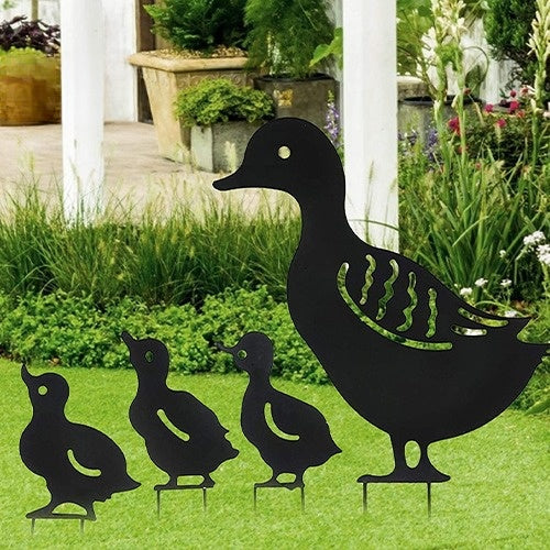 Duck Metal Yard Art Set