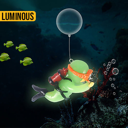 Luminous Diver Fish Tank Ornament 2 Piece